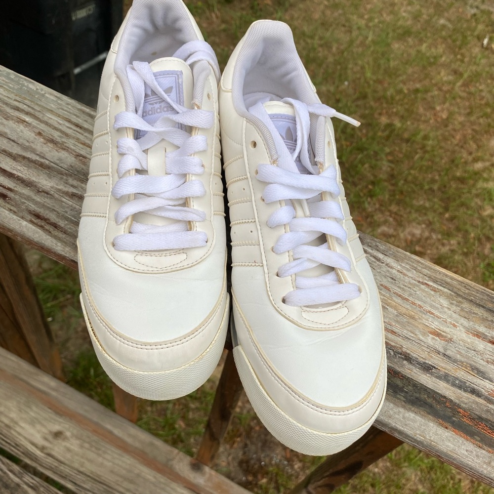 Mens Adidas White Tennis Shoes Size 8 1/2 - Picture 3 of 8